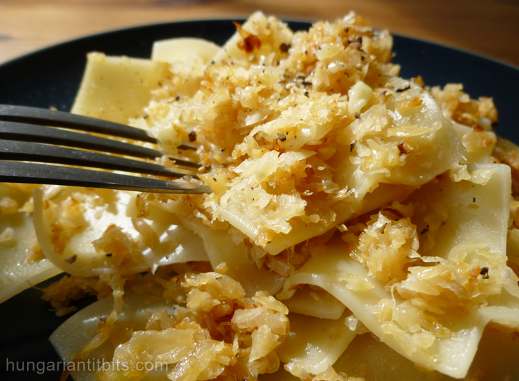 hungarian cabbage noodles